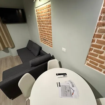 La Corte Apartment *